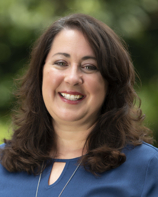 Jennifer Aymond Glasscock is a UL Lafayette sociology alum.